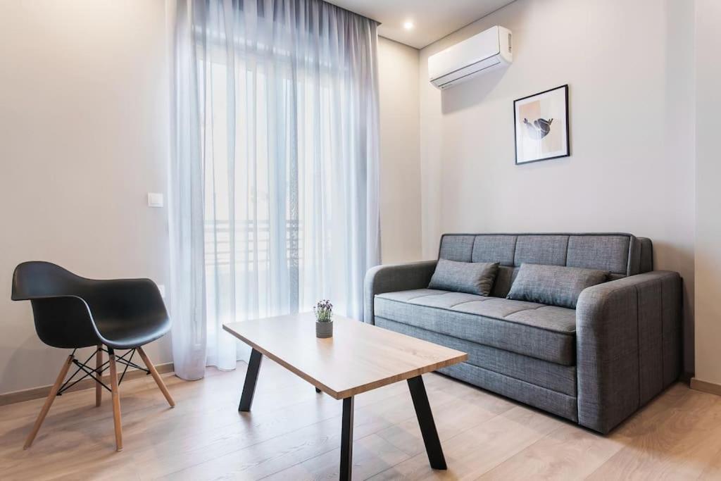 Piraeus Deluxe 2Bdr Apt - Near Metro And Port Exterior foto
