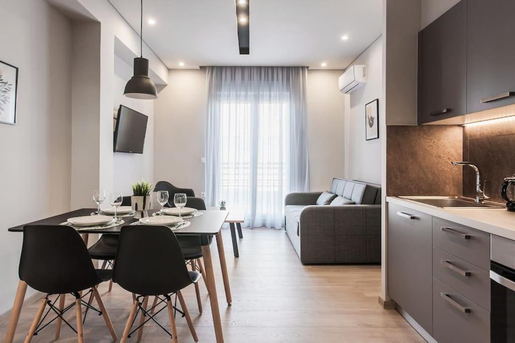 Piraeus Deluxe 2Bdr Apt - Near Metro And Port Exterior foto
