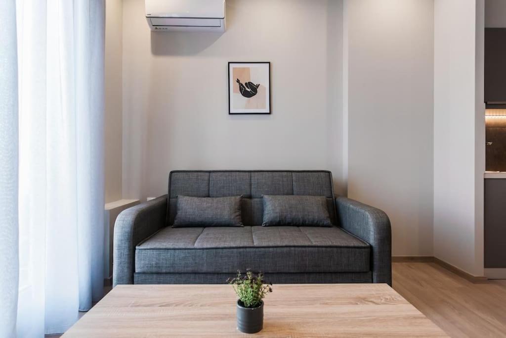Piraeus Deluxe 2Bdr Apt - Near Metro And Port Exterior foto
